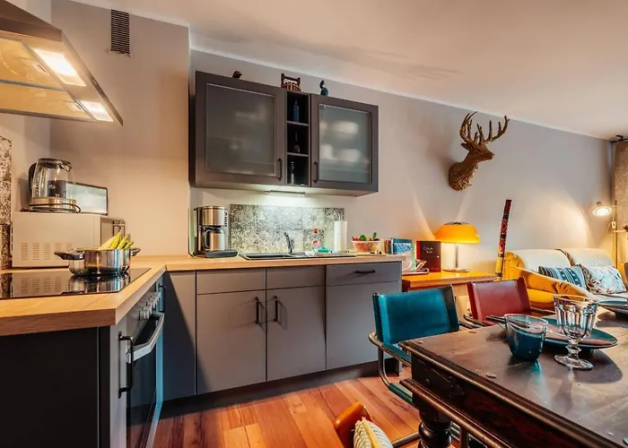 Goldener Hirsch 公寓 *